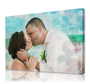 reinvent your photos on canvas with our exclusive artist touch
